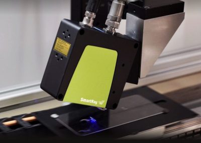 SmartRay-scan-phone-glass on conveyor
